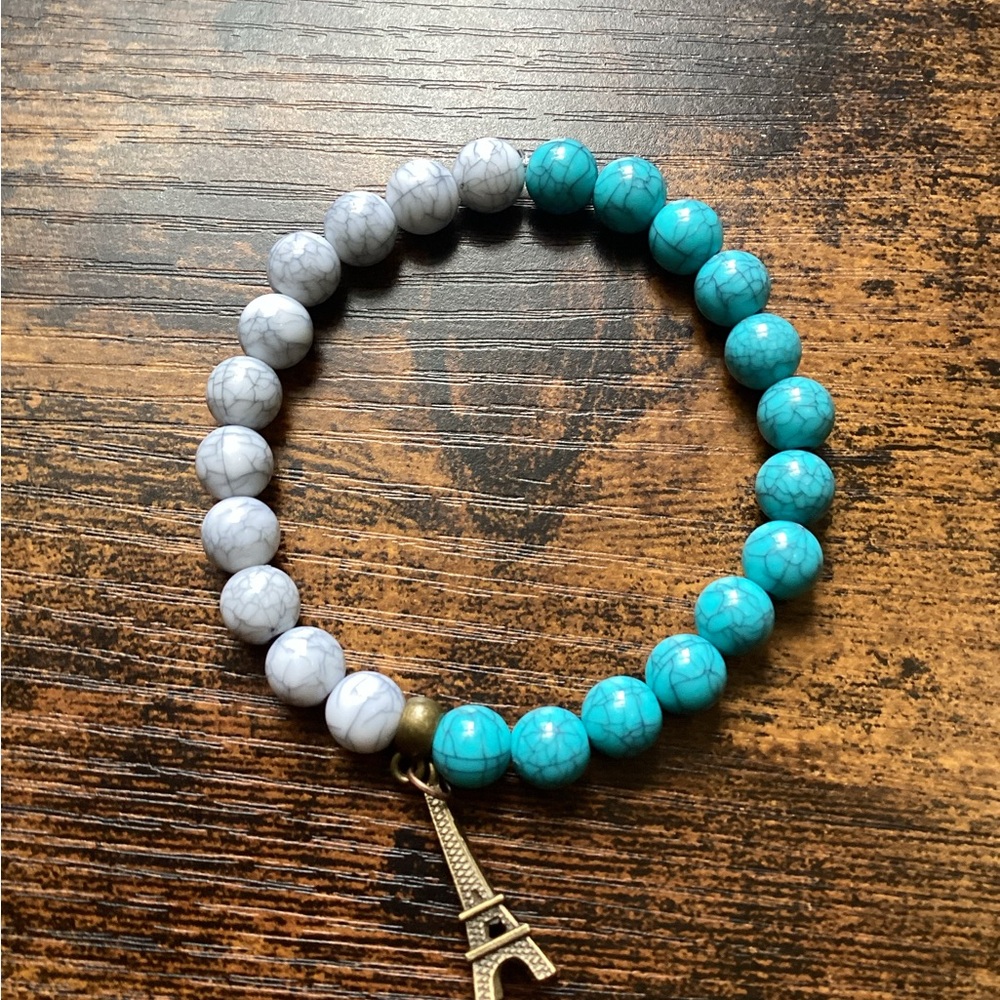 Bracelets - Picture 9 of 12